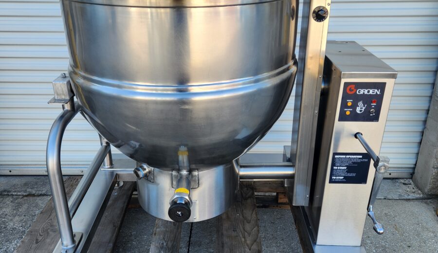 2014 Groen Natural Gas 80 Gallon Tilting Steam Kettle